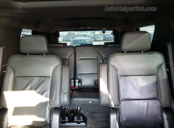 1GNSKPKD4PR207841 2023 CHEVROLET TAHOE Серый Вид задних сидений