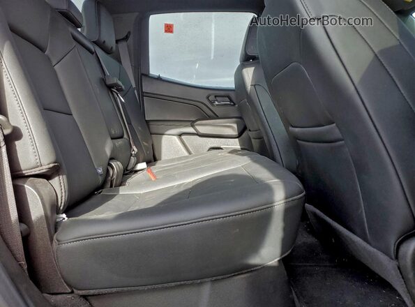 1GTP2BEK2T1122923 2026 GMC CANYON Бордовый Вид задних сидений