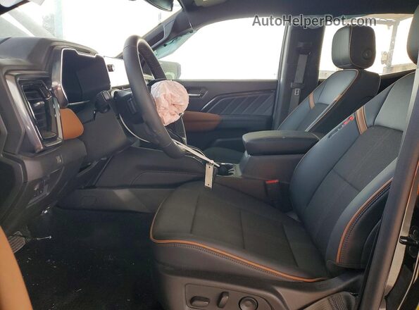 1GTP2DEK6S1201604 2025 GMC CANYON Черный Вид салона спереди