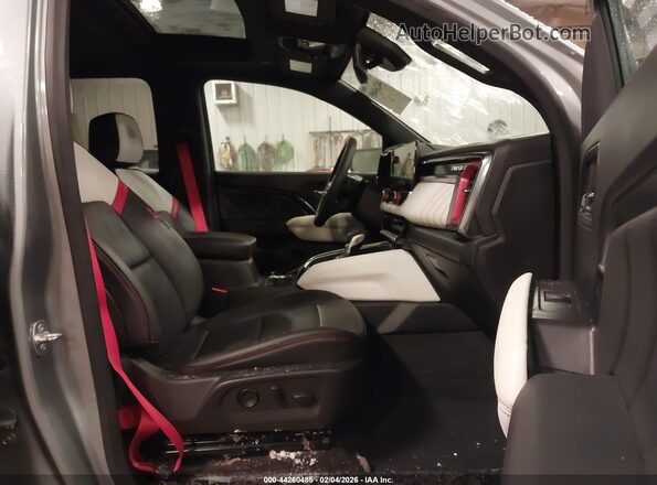 1GTP6EEKXR1113708 2024 GMC CANYON Серый Вид салона спереди
