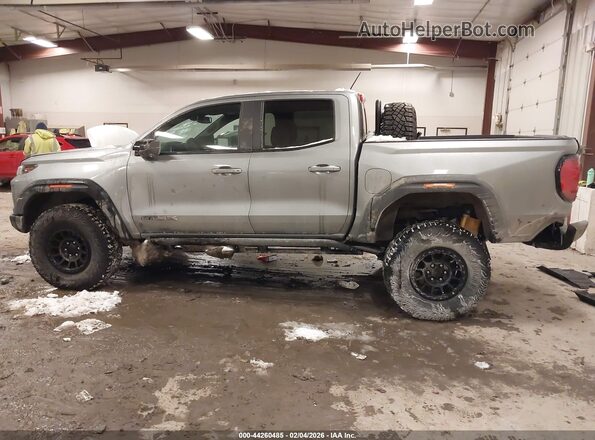 1GTP6EEKXR1113708 2024 GMC CANYON Серый Панорамный вид салона 360°