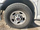 2019 Gmc Savana G2500 Белый vin: 1GTW7AFG4K1236938 Damage: Left Front Wheel, Curb Rash, 7 To 8 Inches
