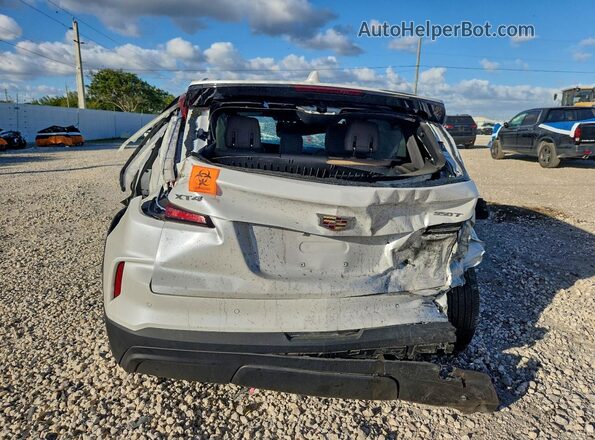1GYAZAR48RF120896 2024 CADILLAC XT4 White Widok wnętrza z przodu