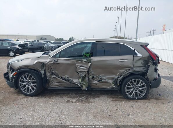 1GYFZCR48LF135598 2020 CADILLAC XT4 Золотой Панорамный вид салона 360°