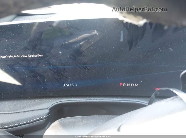 1GYFZDR41RF125395 2024 CADILLAC XT4 Gray Widok tylnych siedzeń