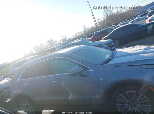 1GYFZDR41RF125395 2024 CADILLAC XT4 Gray Widok wnętrza z tyłu