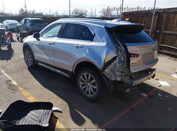 1GYFZDR45NF112255 2022 CADILLAC XT4 Silver Tył lewy