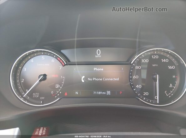 1GYFZDR45NF112255 2022 CADILLAC XT4 Silver Widok tylnych siedzeń