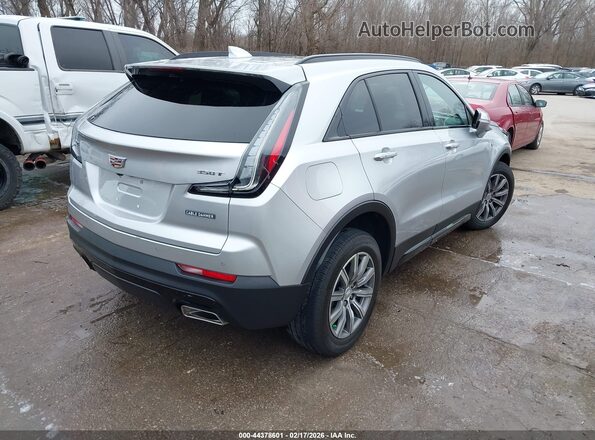 1GYFZER45NF151434 2022 CADILLAC XT4 Silver Tył prawy