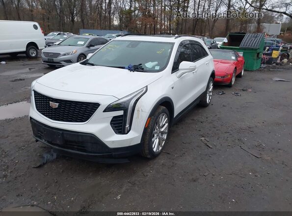 1GYFZFR4XPF103713 2023 CADILLAC XT4 Белый Передняя левая четверть