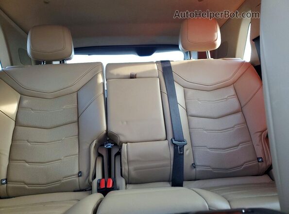 1GYKNFRS7NZ118707 2022 CADILLAC XT5 Темно-бордовый Вид задних сидений