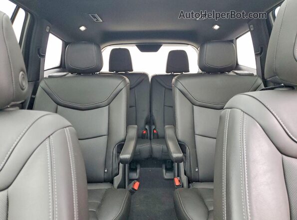 1GYKPDRS6PZ203720 2023 CADILLAC OTHER Серебряный Вид задних сидений