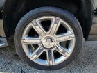 2018 Cadillac Escalade Luxury Черный vin: 1GYS4BKJ0JR387185 Damage: Left Rear Wheel, Curb Rash, > 12 inches