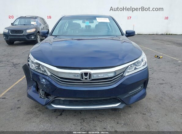 1HGCR2F85HA124672 2017 HONDA ACCORD Dark Blue Вид щитка приборов