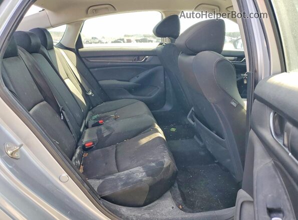1HGCV1F15KA166971 2019 HONDA ACCORD Серебряный Вид задних сидений