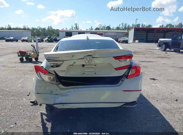 1HGCV1F15KA174102 2019 HONDA ACCORD Белый Вид спереди