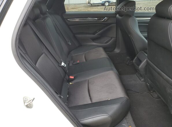 1HGCV1F30KA060848 2019 HONDA ACCORD Белый Вид задних сидений