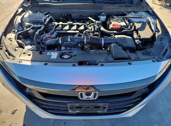 1HGCV1F30KA084017 2019 HONDA ACCORD Silver Սալոնի հետևի տեսք