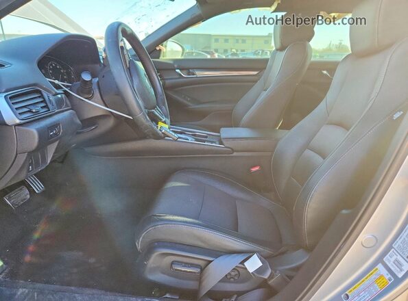 1HGCV1F30KA084017 2019 HONDA ACCORD Silver Սալոնի դիմացի տեսք