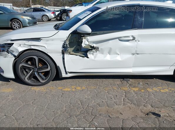 1HGCV1F31KA156536 2019 HONDA ACCORD Белый Вид спереди