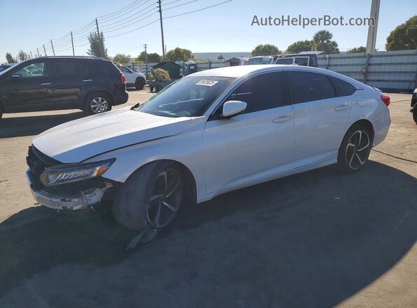 1HGCV1F35KA168186 2019 HONDA ACCORD Белый Передняя левая четверть