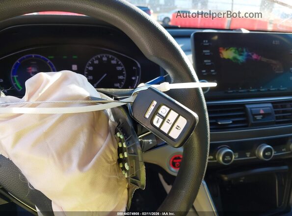 1HGCV3F10KA005925 2019 HONDA ACCORD HYBRID Red Вид панелі приладів
