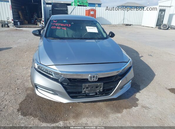 1HGCV3F19JA015822 2018 HONDA ACCORD HYBRID Серебряный Вид щитка приборов