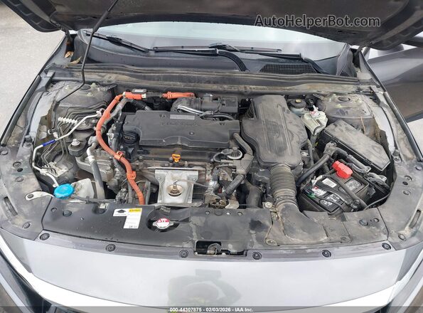 1HGCV3F52JA004938 2018 HONDA ACCORD HYBRID Gray Rear view