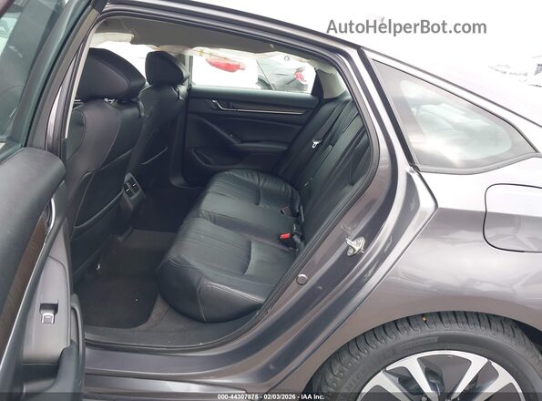 1HGCV3F52JA004938 2018 HONDA ACCORD HYBRID Gray VIN sticker view