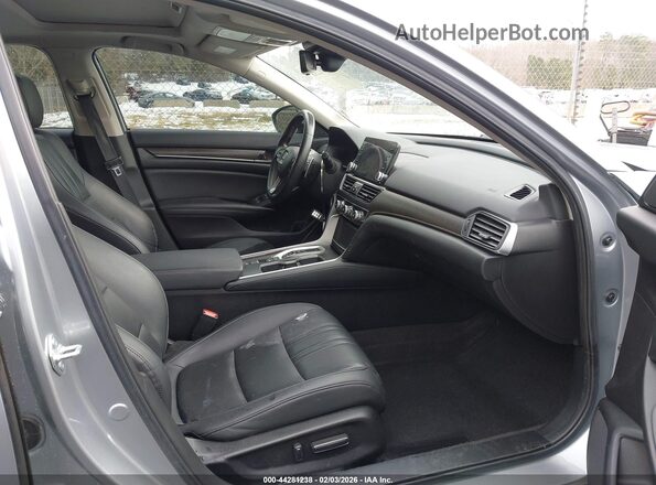 1HGCV3F55MA010317 2021 HONDA ACCORD HYBRID Silver Vista interior delantera