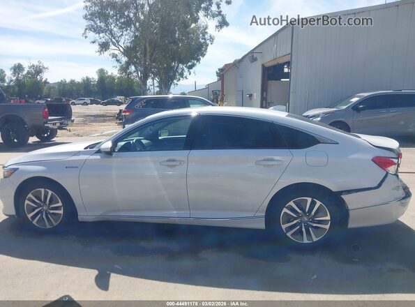 1HGCV3F56LA010731 2020 HONDA ACCORD HYBRID White Vista interior trasera