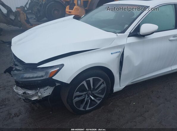 1HGCV3F57JA016549 2018 HONDA ACCORD HYBRID Белый 
