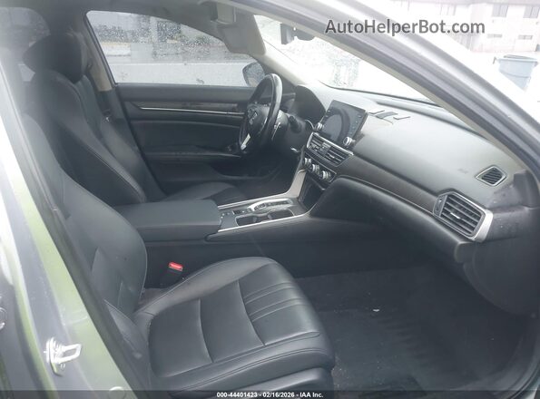 1HGCV3F57MA021142 2021 HONDA ACCORD HYBRID Silver Front interior view