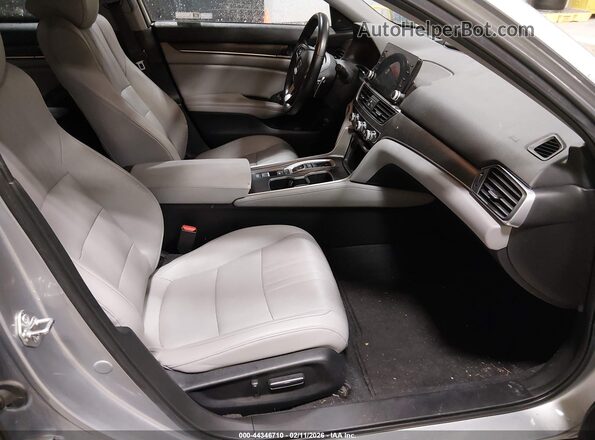 1HGCV3F9XLA007950 2020 HONDA ACCORD HYBRID Серый Вид салона спереди