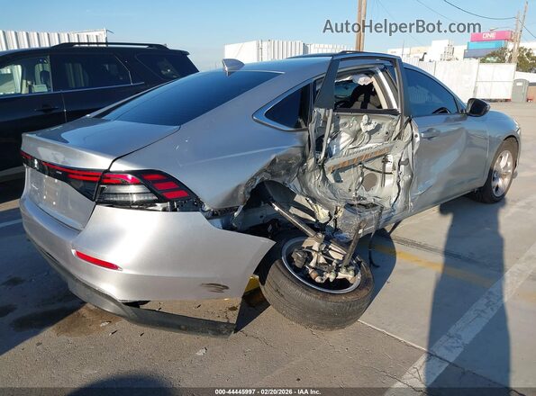 1HGCY1F23RA013533 2024 HONDA ACCORD Серебряный Задняя правая четверть