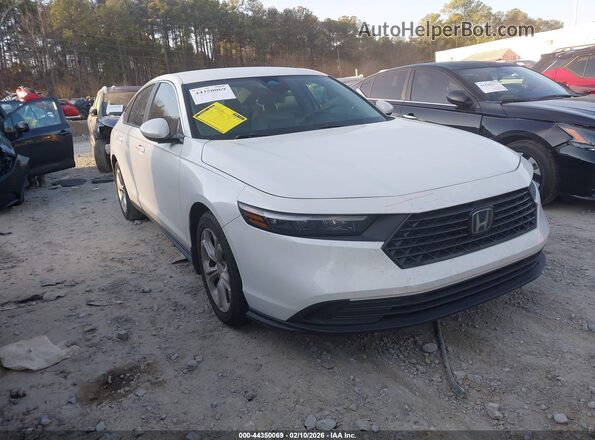 1HGCY1F2XRA065922 2024 HONDA ACCORD Белый Передняя правая четверть