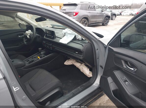 1HGCY1F40SA013366 2025 HONDA ACCORD Серый Вид салона спереди
