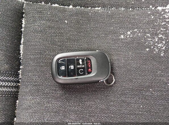 1HGCY2F58SA027353 2025 HONDA ACCORD HYBRID White Widok deski rozdzielczej