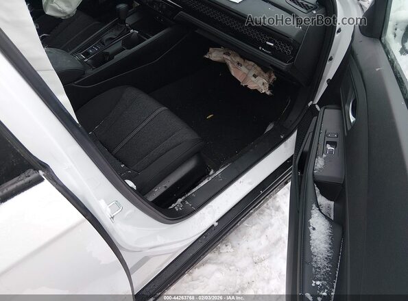 1HGCY2F58SA027353 2025 HONDA ACCORD HYBRID White Widok wnętrza z przodu