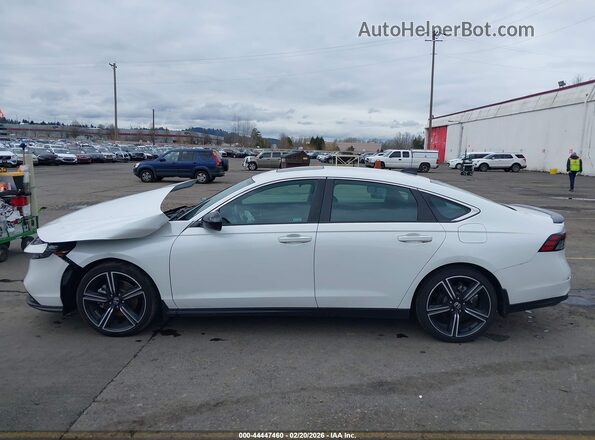 1HGCY2F59PA011542 2023 HONDA ACCORD HYBRID White Widok wnętrza 360 stopni