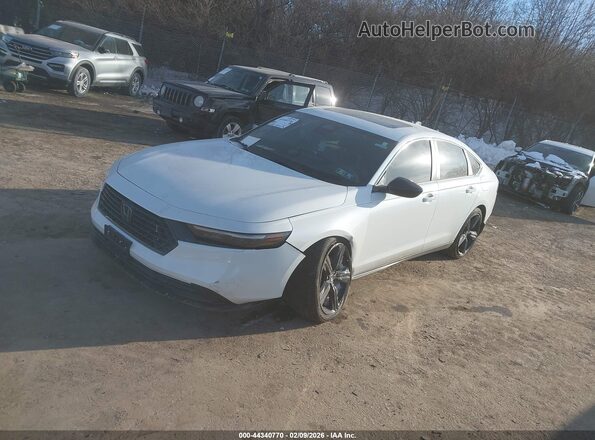 1HGCY2F5XPA011520 2023 HONDA ACCORD HYBRID Белый Передняя левая четверть