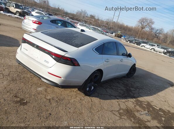 1HGCY2F5XPA011520 2023 HONDA ACCORD HYBRID Белый Задняя правая четверть
