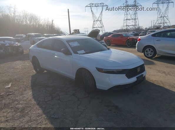 1HGCY2F5XPA011520 2023 HONDA ACCORD HYBRID Белый Передняя правая четверть