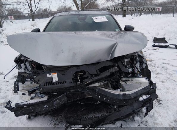 1HGCY2F70PA026013 2023 HONDA ACCORD HYBRID Серебряный Вид спереди