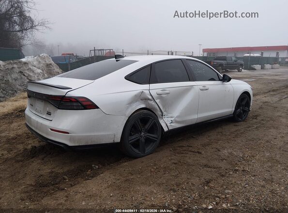 1HGCY2F71PA015196 2023 HONDA ACCORD HYBRID Белый Задняя правая четверть