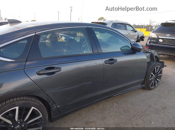 1HGCY2F82PA044585 2023 HONDA ACCORD HYBRID Серый Вид задней части салона