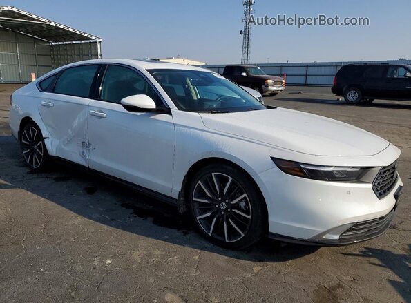 1HGCY2F86SA059521 2025 HONDA ACCORD Белый Передняя правая четверть