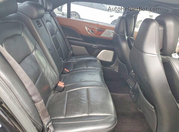 1LN6L9AP7H5608268 2017 LINCOLN CONTINENTA Черный Вид задних сидений