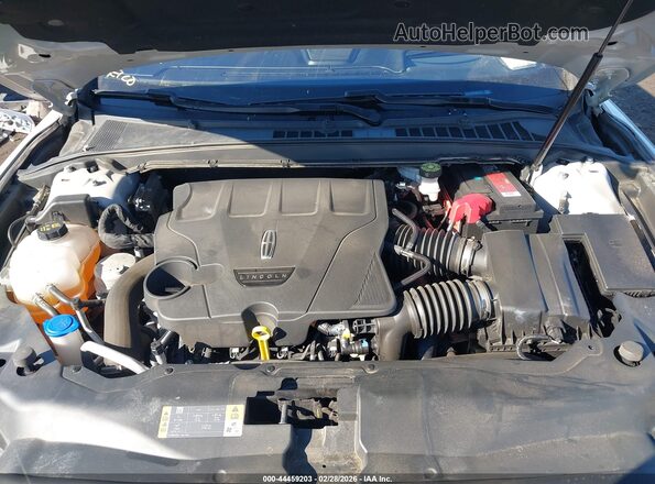 1LN6L9NP8L5607472 2020 LINCOLN CONTINENTA Белый Вид сзади