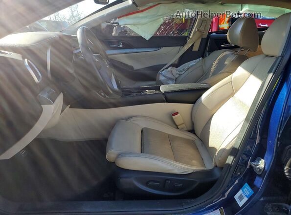 1N4AA6AP7JC388687 2018 NISSAN MAXIMA Синий Вид салона спереди